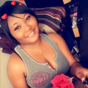 Meet your Posher, Nickeysha